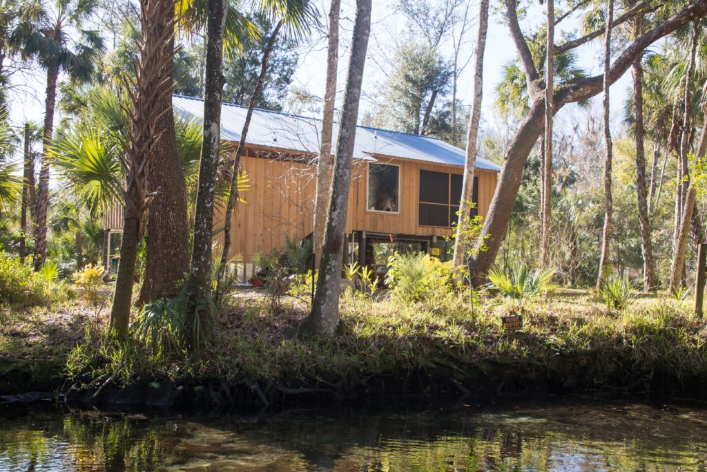 Chassahowitzka river cabin