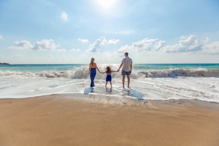 Family vacation visiting florida beaches